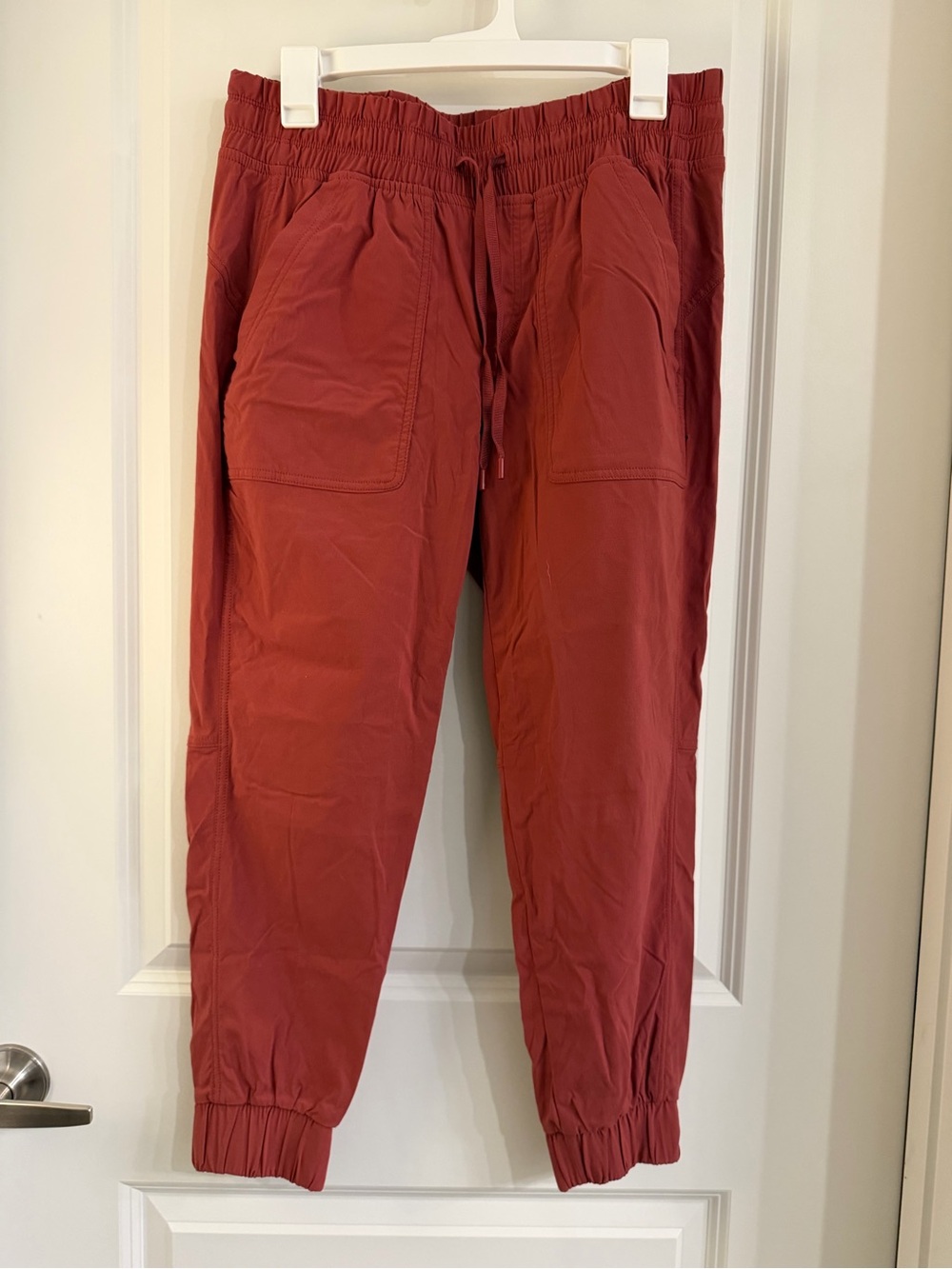 Women’s Eddie Bauer Sightscape Horizon Stretch Joggers, 8P